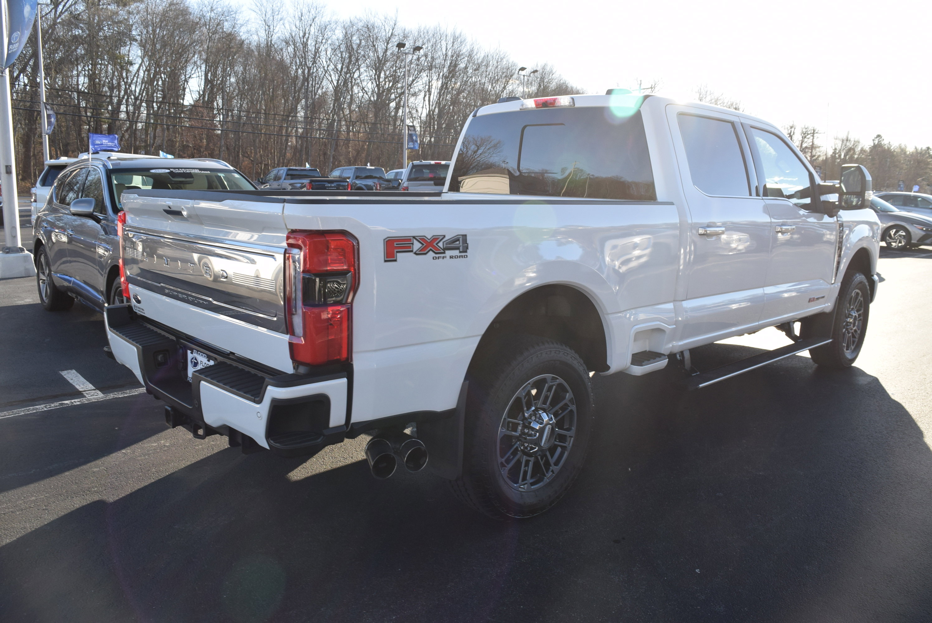 Used 2024 Ford F350 Limited w/ FX4 Off-Road Package image 4
