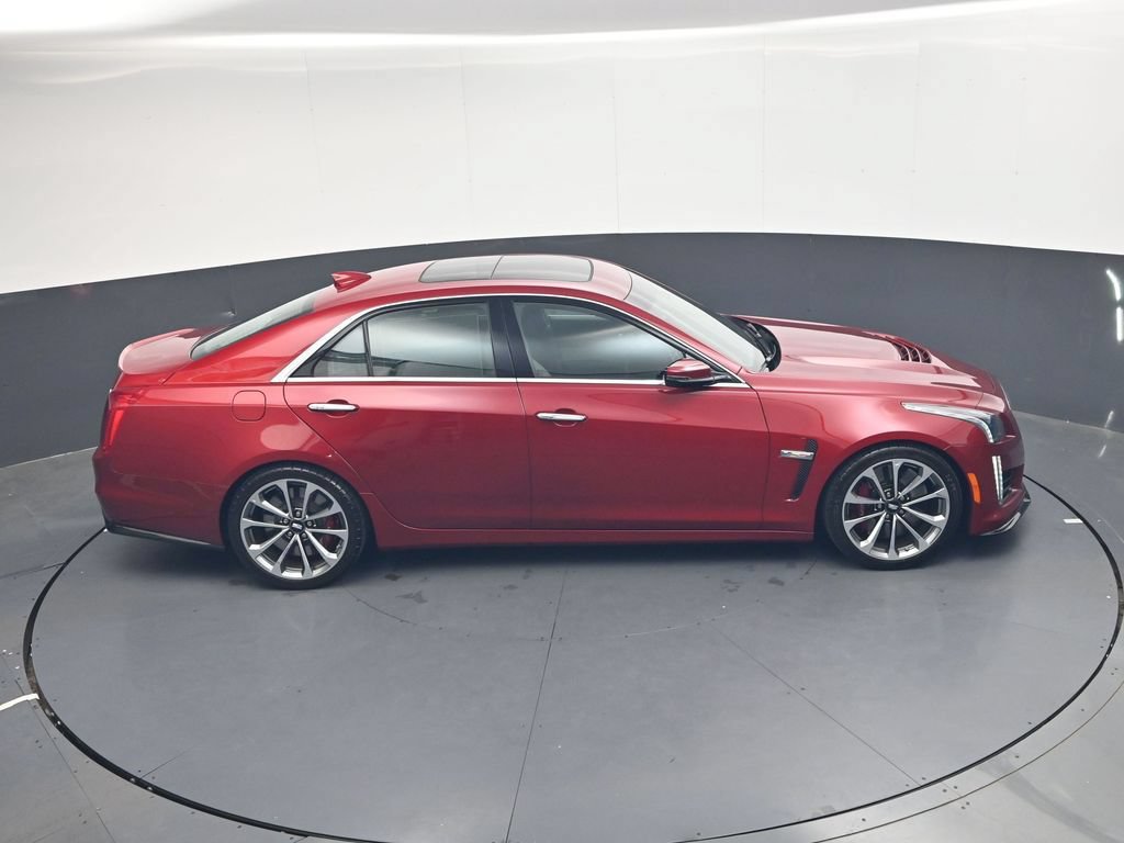 Used 2016 Cadillac CTS V w/ Luxury Package RWD image 44