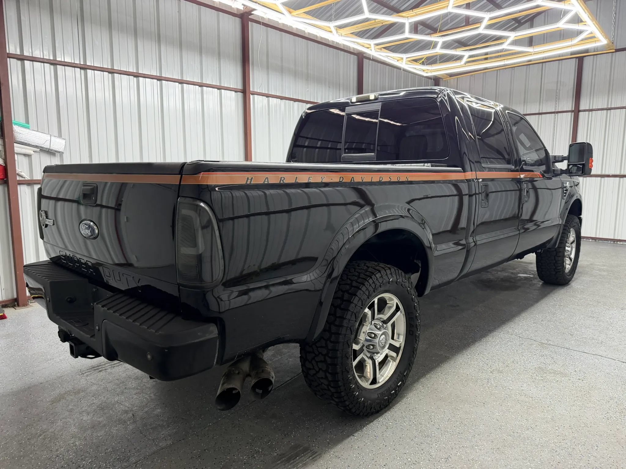 Used 2008 Ford F350 Harley-Davidson AWD/4WD image 6