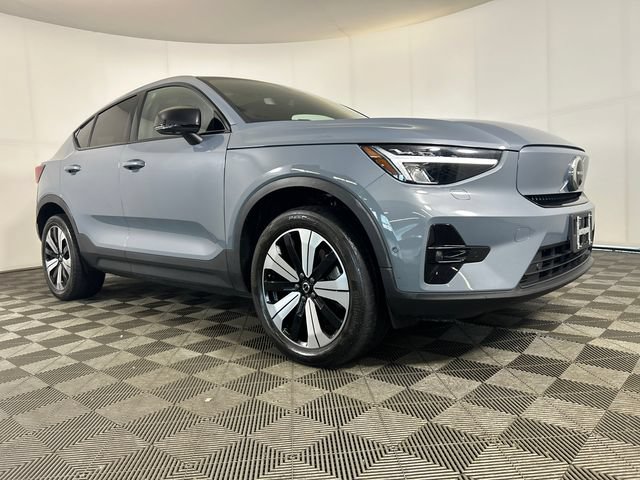 Used 2023 Volvo C40 P8 Recharge Plus AWD/4WD image 28
