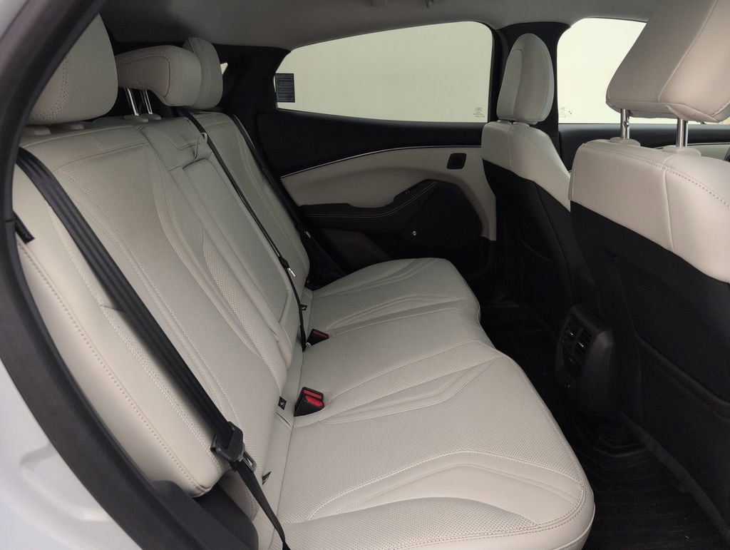 Used 2022 Ford Mustang Mach-E Premium AWD/4WD image 17