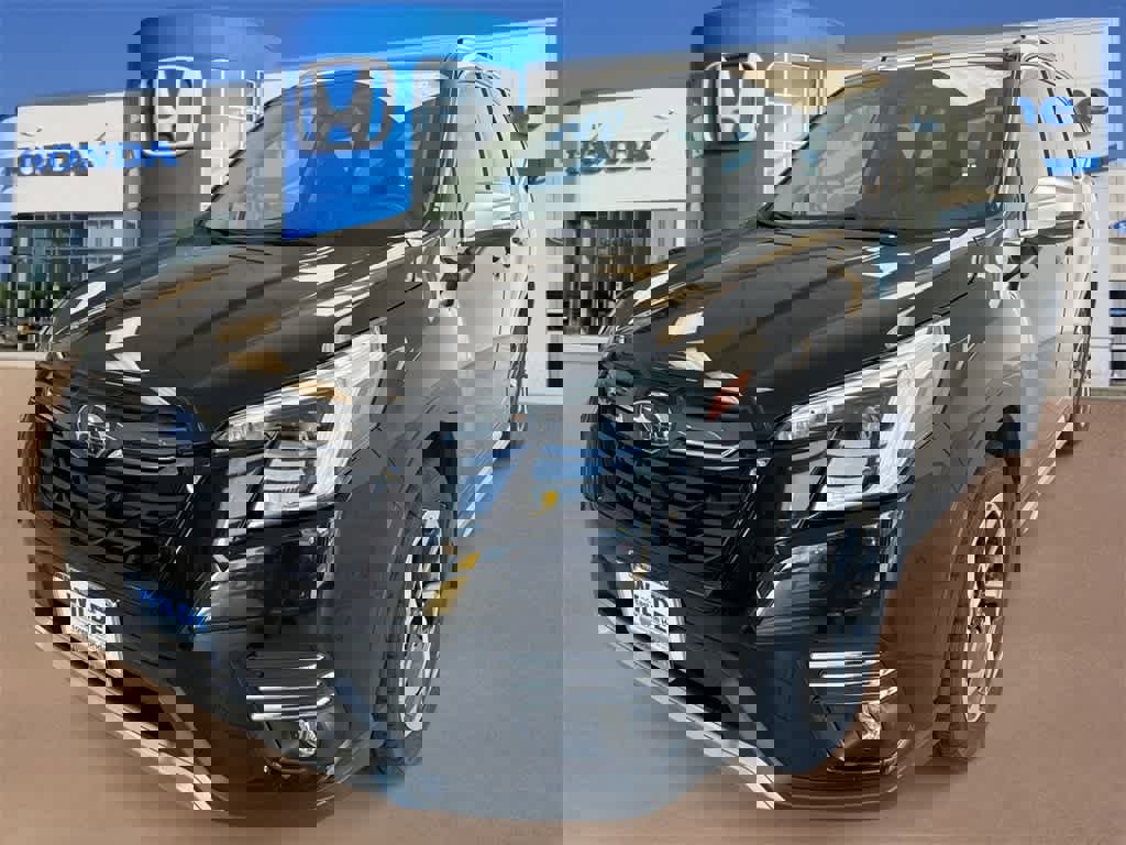 Used 2022 Subaru Forester Touring w/ Popular Package #3 image 1