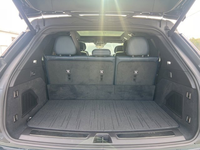 Used 2025 Cadillac Escalade IQ Luxury 2 w/ LPO, Premium Carpet Package image 39