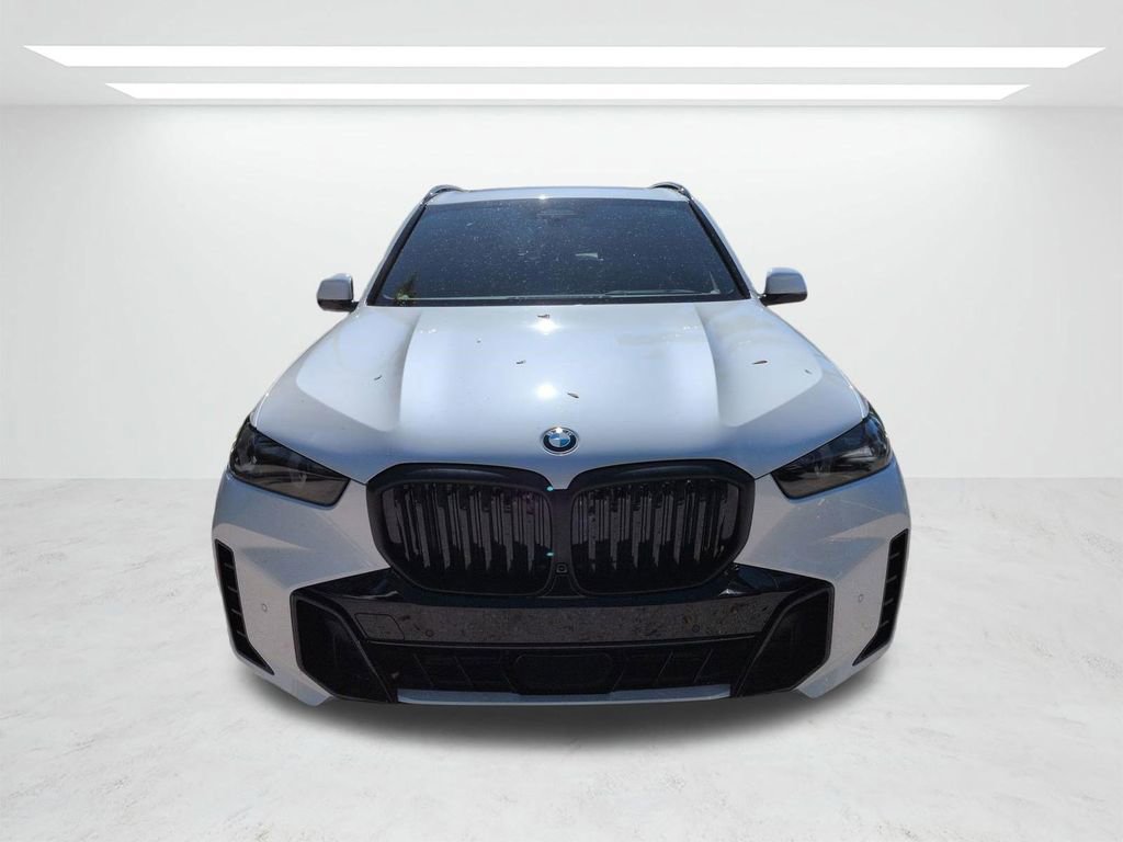 New 2026 BMW X5 xDrive40i w/ Executive Package image 9