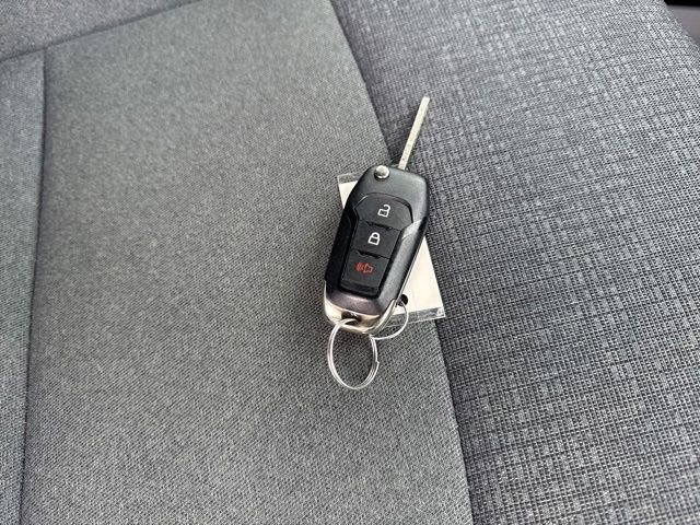 Used 2025 Ford F150 XLT w/ Equipment Group 301A Standard image 5