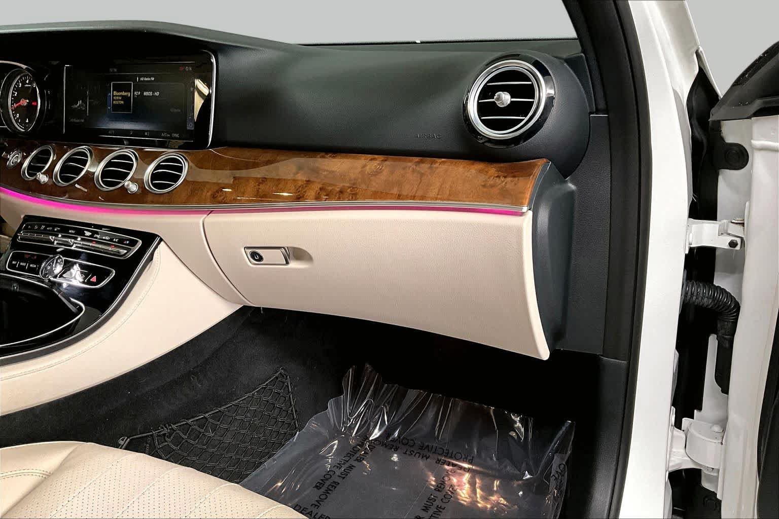 Certified 2017 Mercedes-Benz E 300 4MATIC image 19