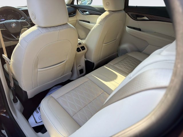 Used 2021 Buick Envision Avenir FWD image 15