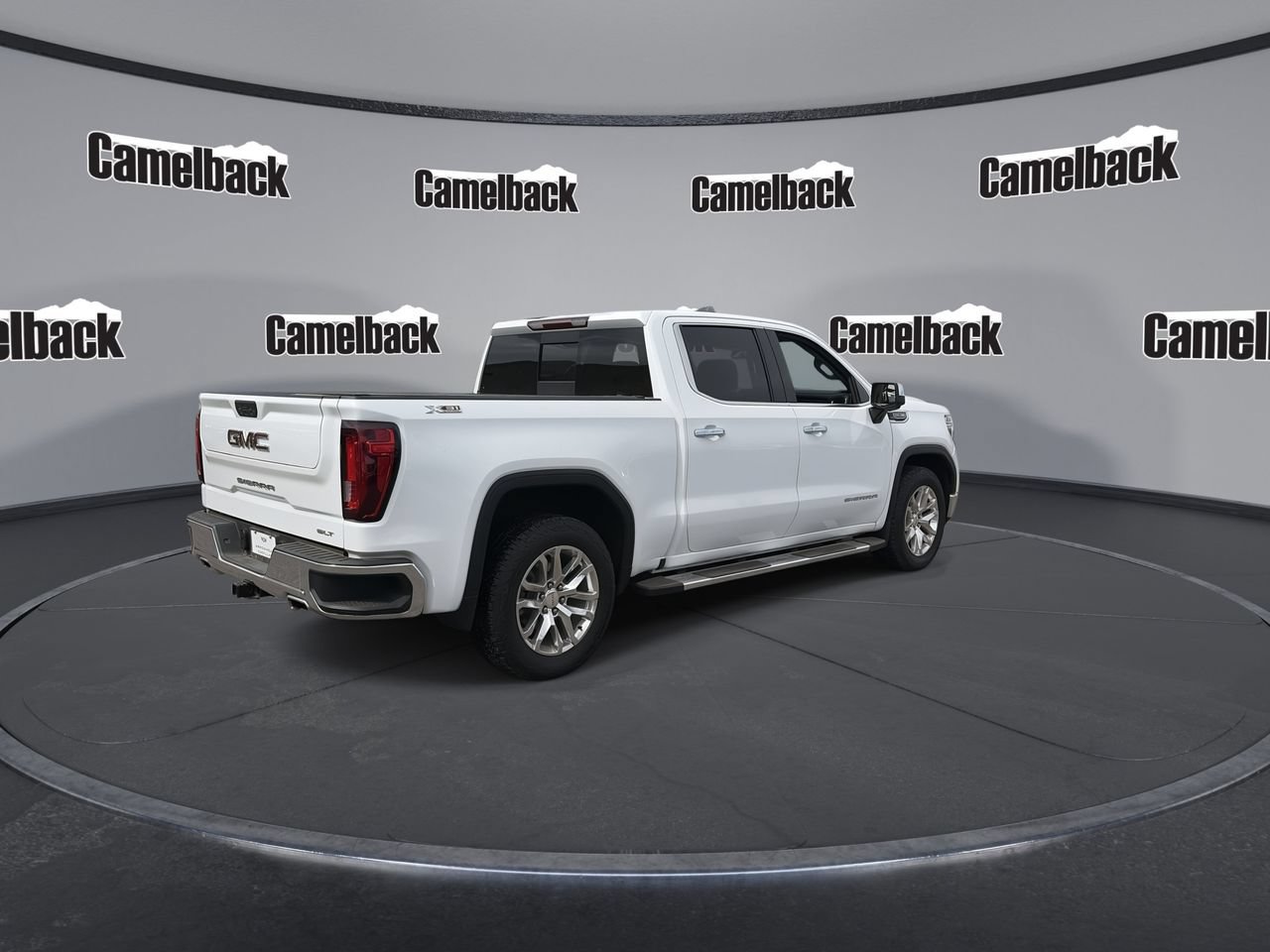 Used 2021 GMC Sierra 1500 SLT w/ SLT Premium Package AWD/4WD image 7