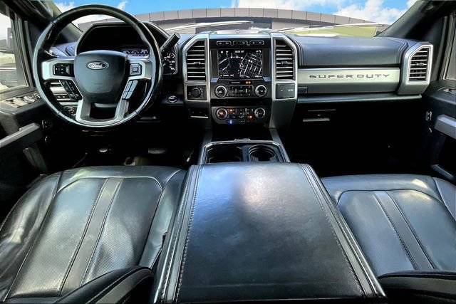 Used 2019 Ford F350 Platinum w/ Platinum Ultimate Package image 14