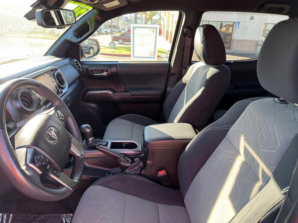 Used 2021 Toyota Tacoma 4x4 Double Cab image 14