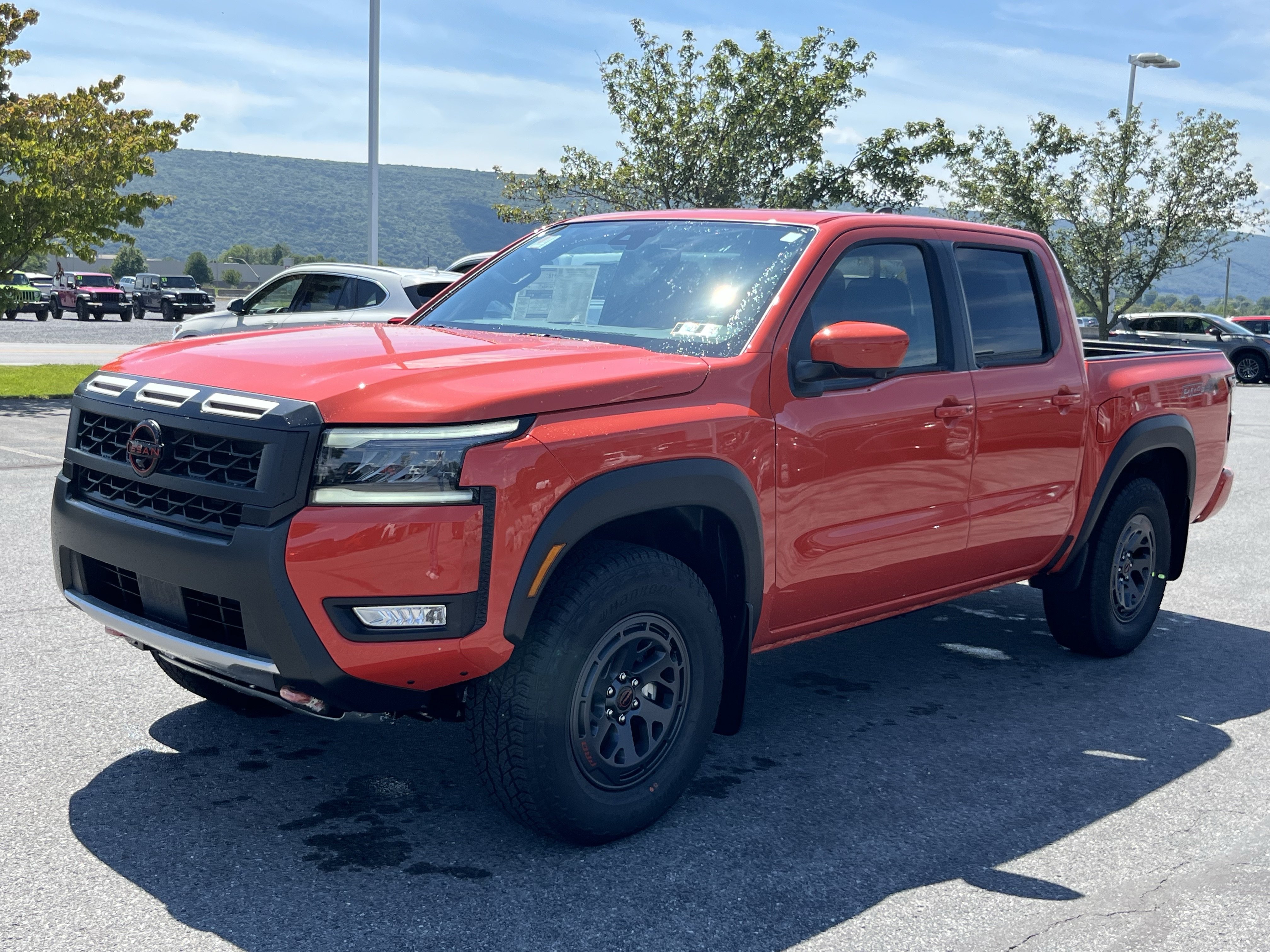 New 2026 Nissan Frontier PRO-4X w/ Pro Premium Package AWD/4WD image 10