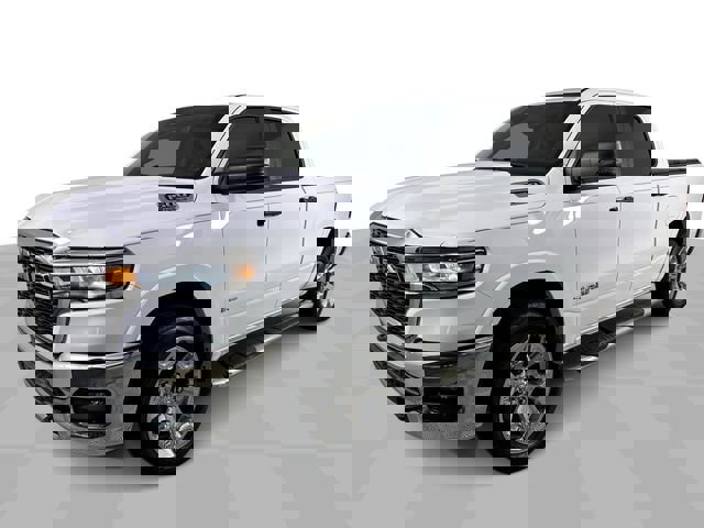 Used 2025 RAM 1500 Big Horn AWD/4WD image 4
