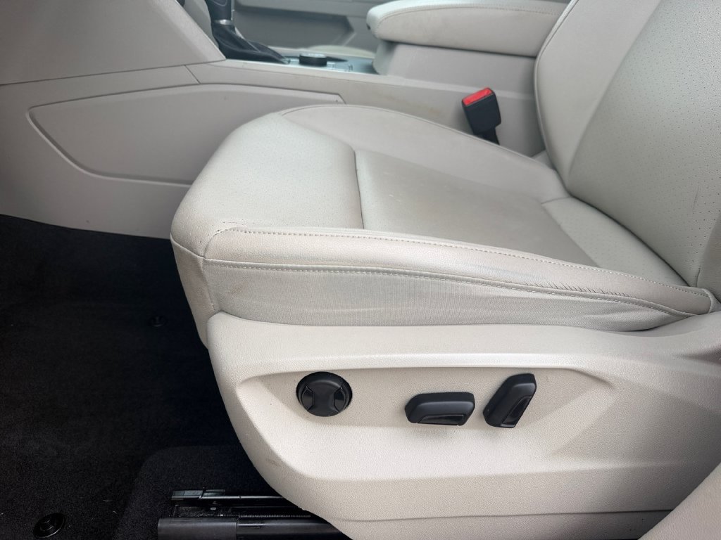 Used 2019 Volkswagen Atlas SE AWD/4WD image 11
