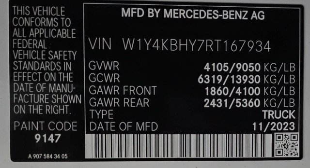 Used 2024 Mercedes-Benz Sprinter 2500 image 35