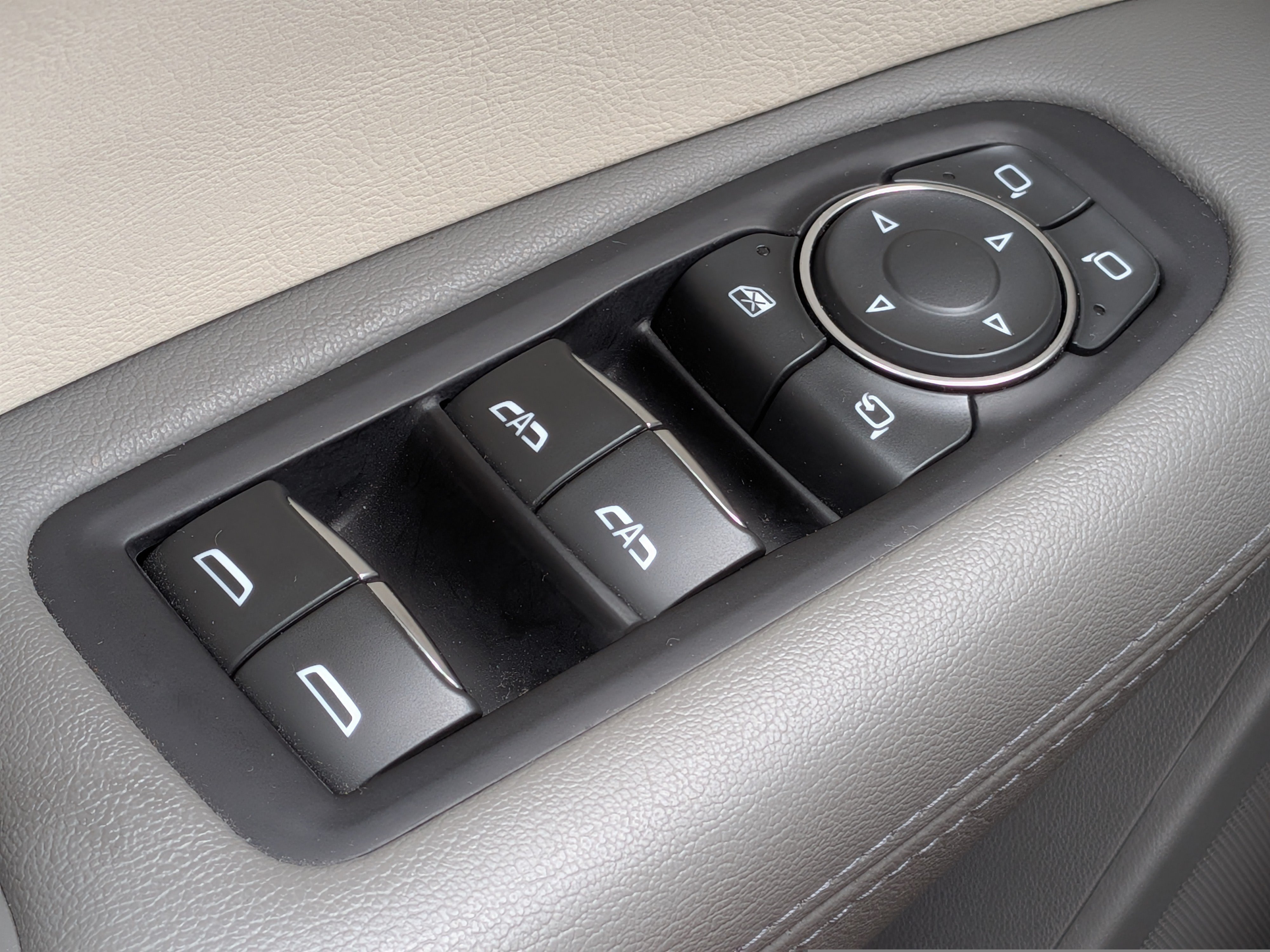 Certified 2019 Cadillac XT5 Luxury FWD image 24