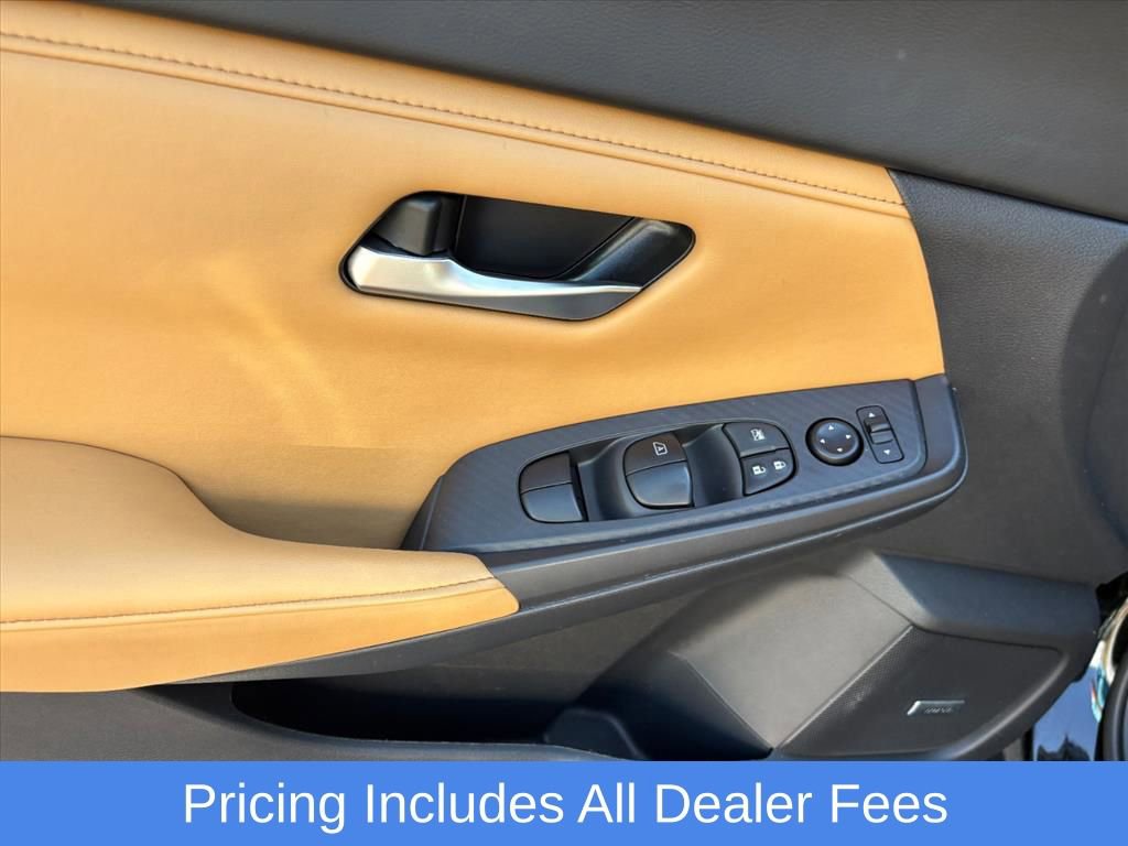Used 2025 Nissan Sentra SV w/ SV Premium Package FWD image 24