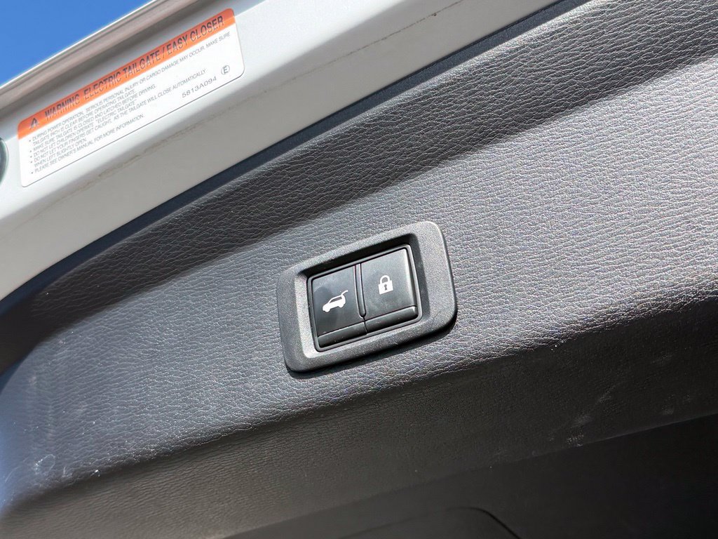 Used 2022 Mitsubishi Outlander SE FWD image 12