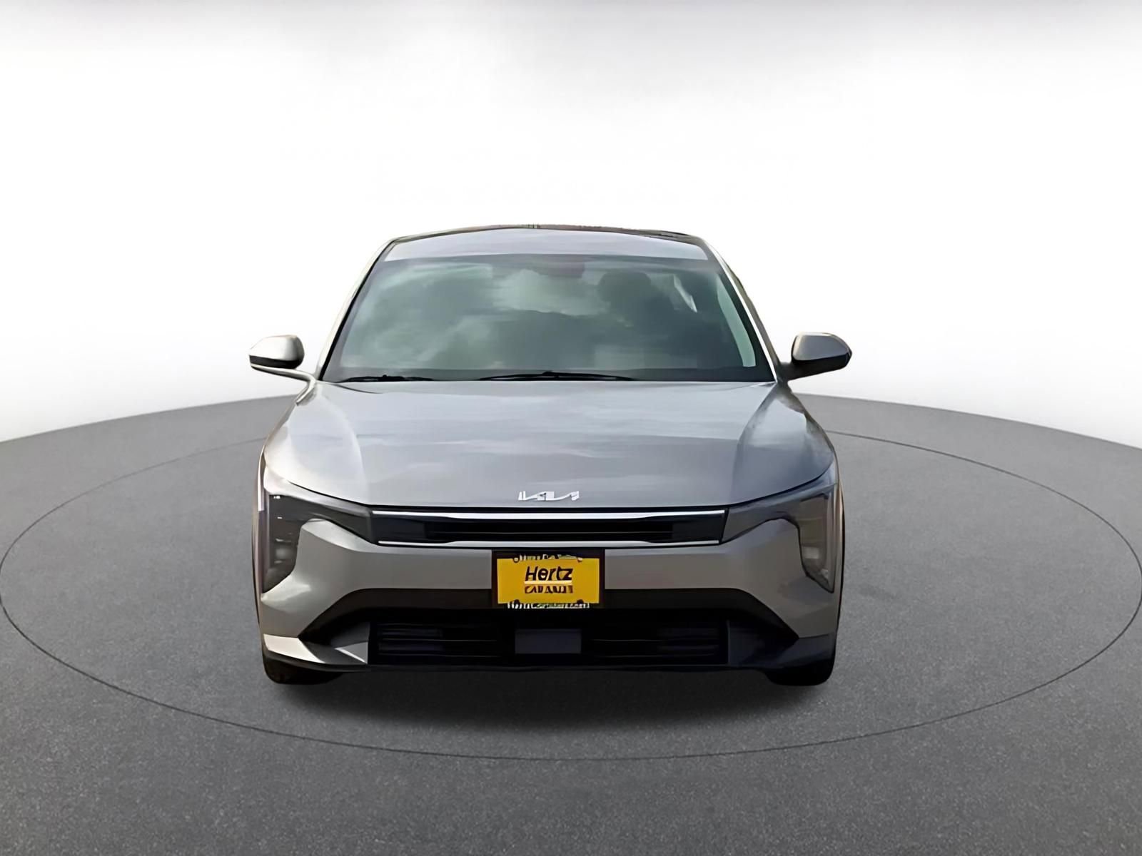 Used 2025 Kia K4 LXS image 4