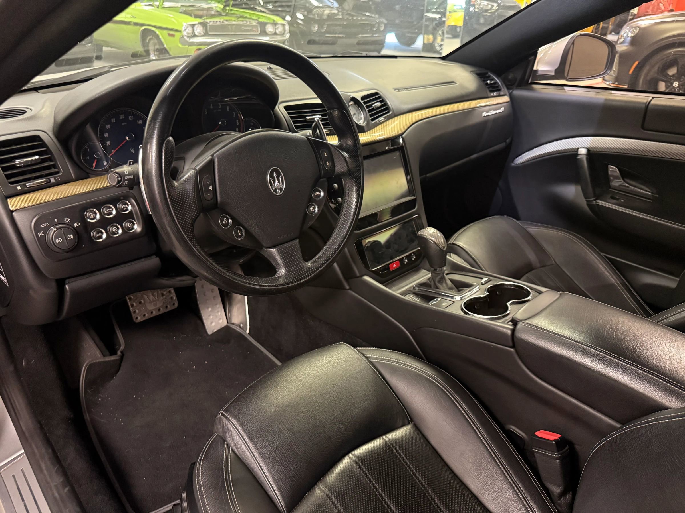 Used 2010 Maserati GranTurismo S RWD image 8