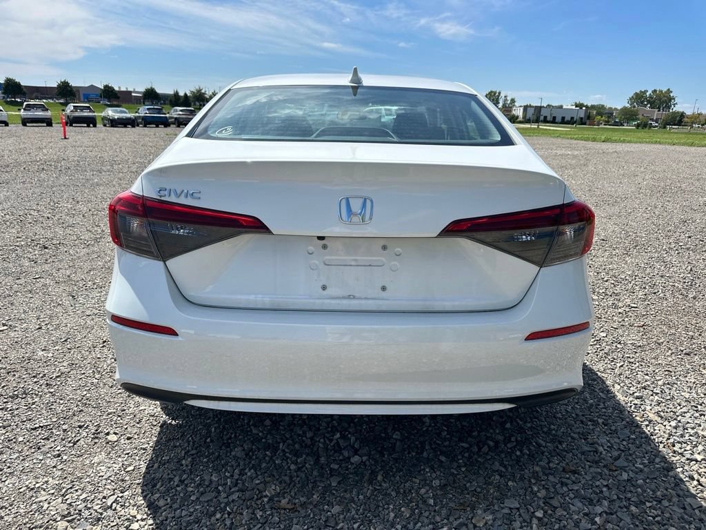 Used 2024 Honda Civic EX image 10
