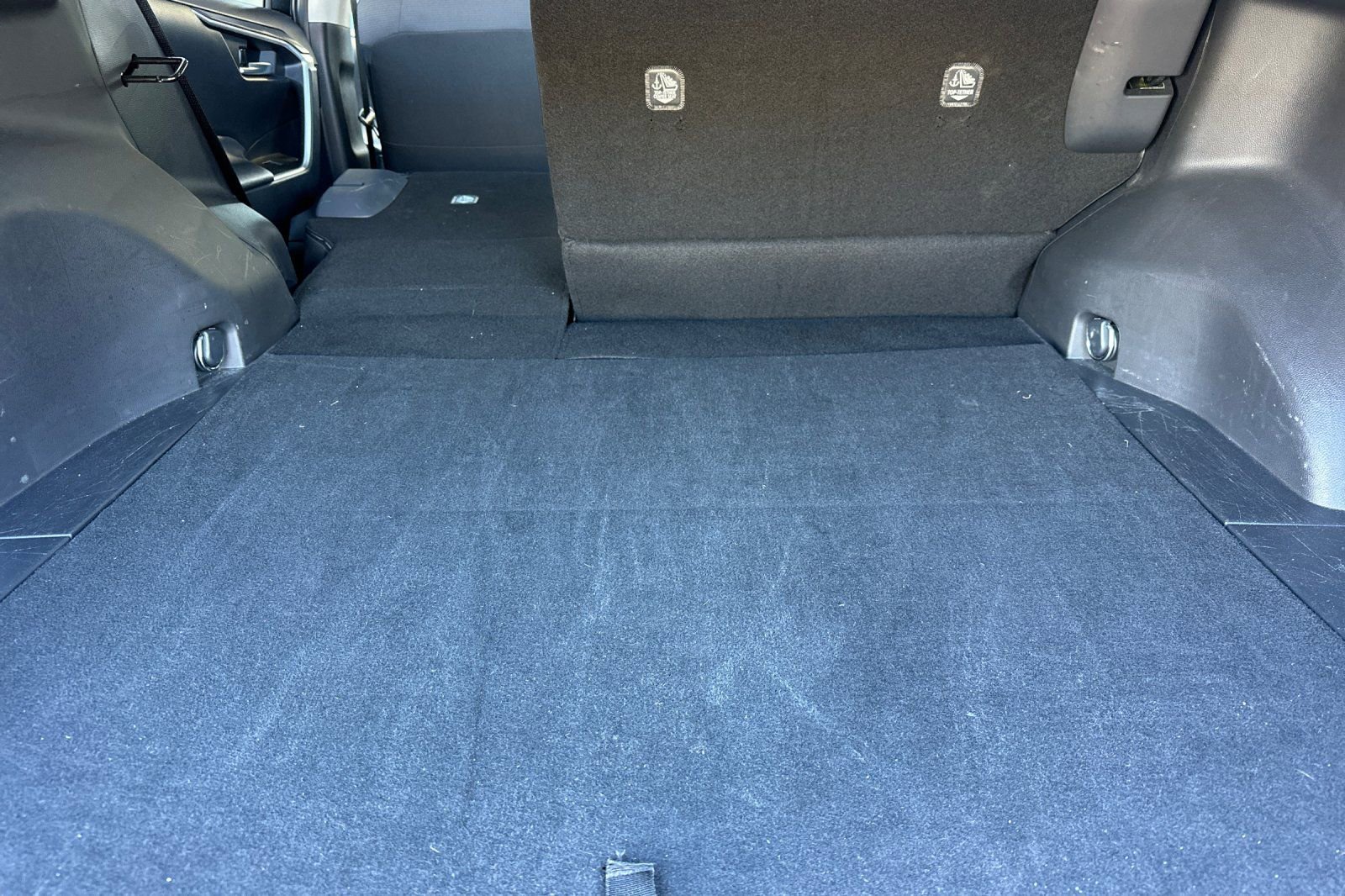 Used 2025 Toyota RAV4 XLE image 13