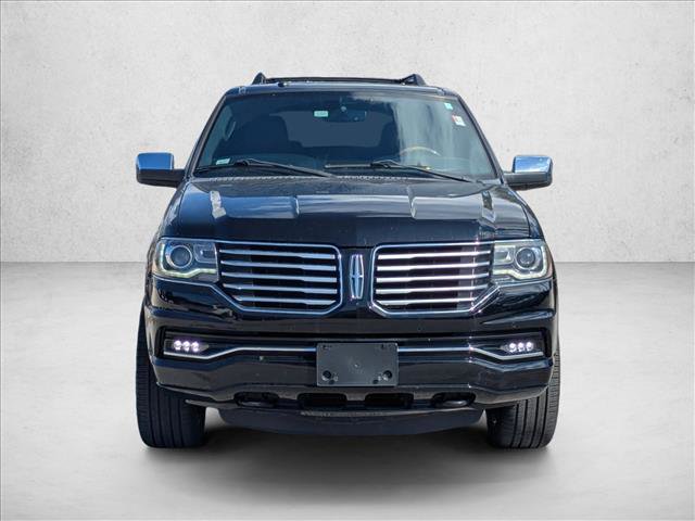 Used 2017 Lincoln Navigator Reserve video 2