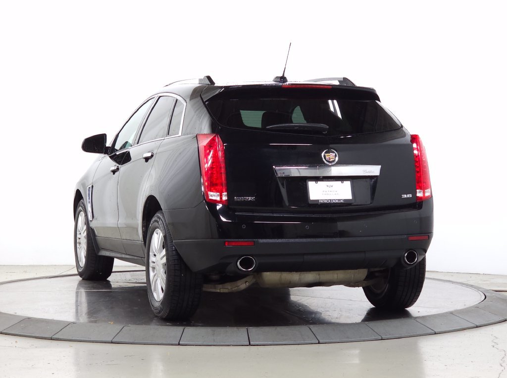 Used 2016 Cadillac SRX Luxury w/ Driver Awareness Package FWD image 3