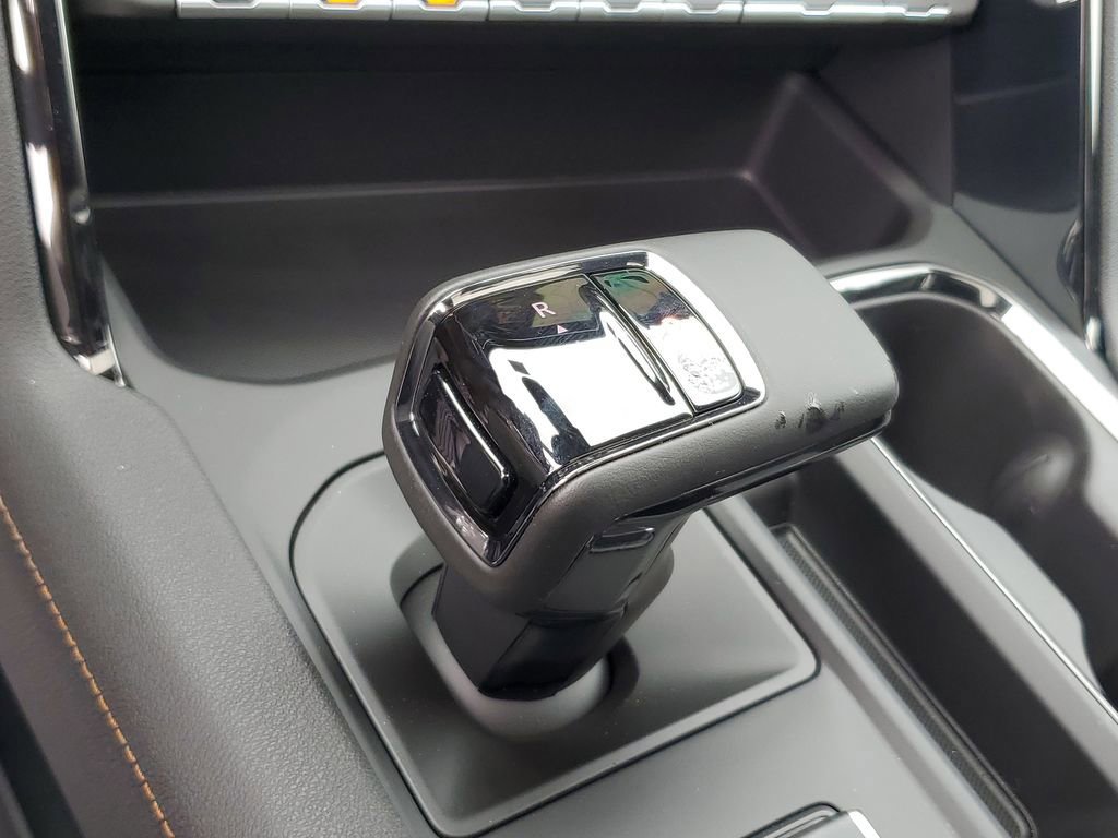 New 2026 GMC Sierra 1500 AT4 w/ Technology Package image 28