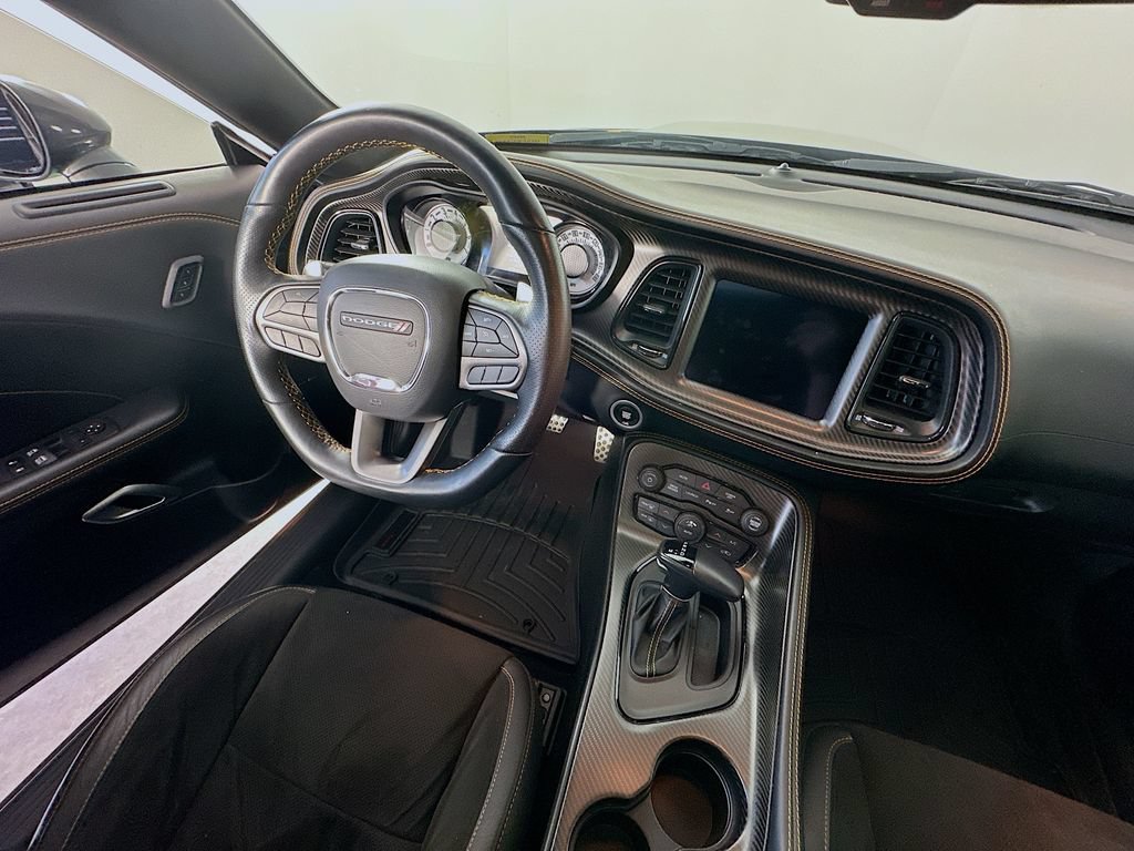 Used 2022 Dodge Challenger R/T Scat Pack RWD image 9