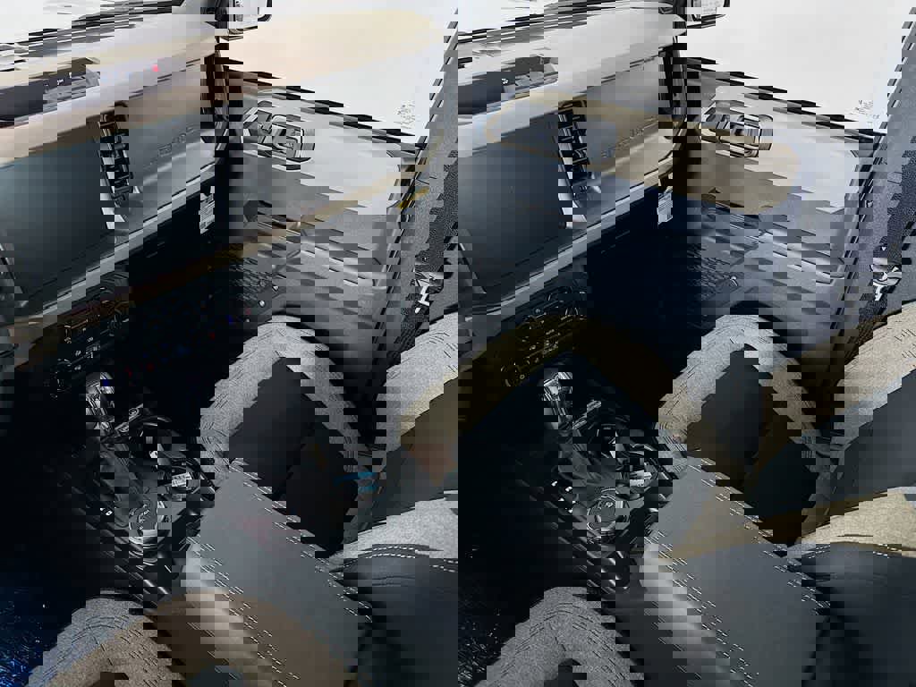 New 2025 Ford Bronco Big Bend AWD/4WD image 11