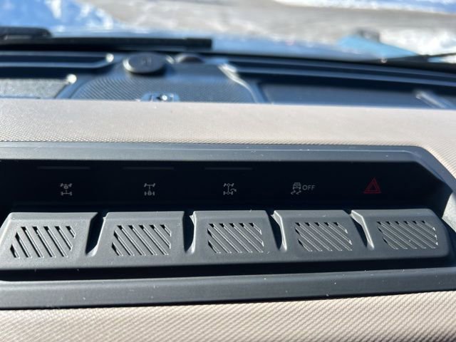 Used 2023 Ford Bronco Wildtrak image 27