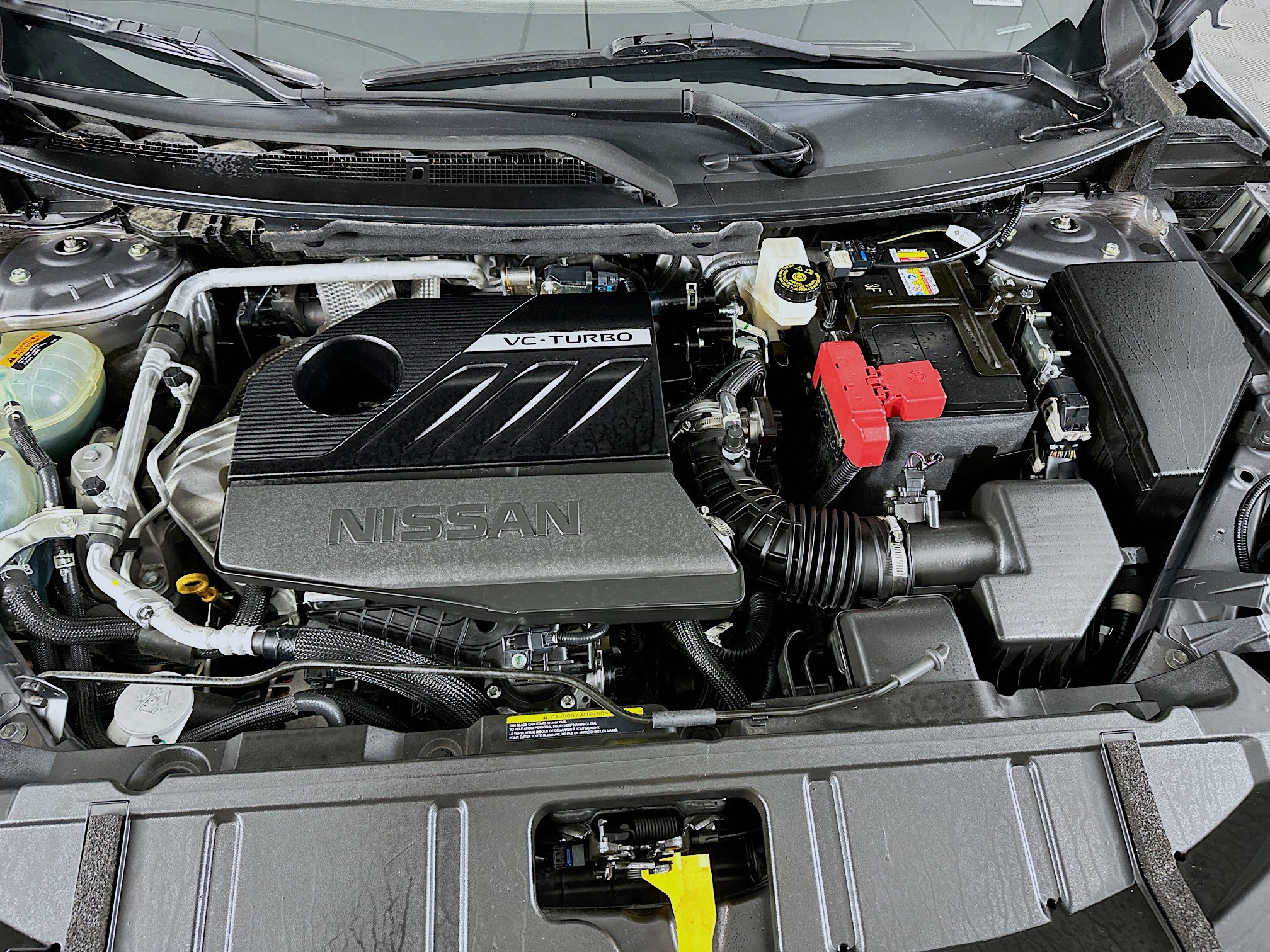 Used 2023 Nissan Rogue SV image 30