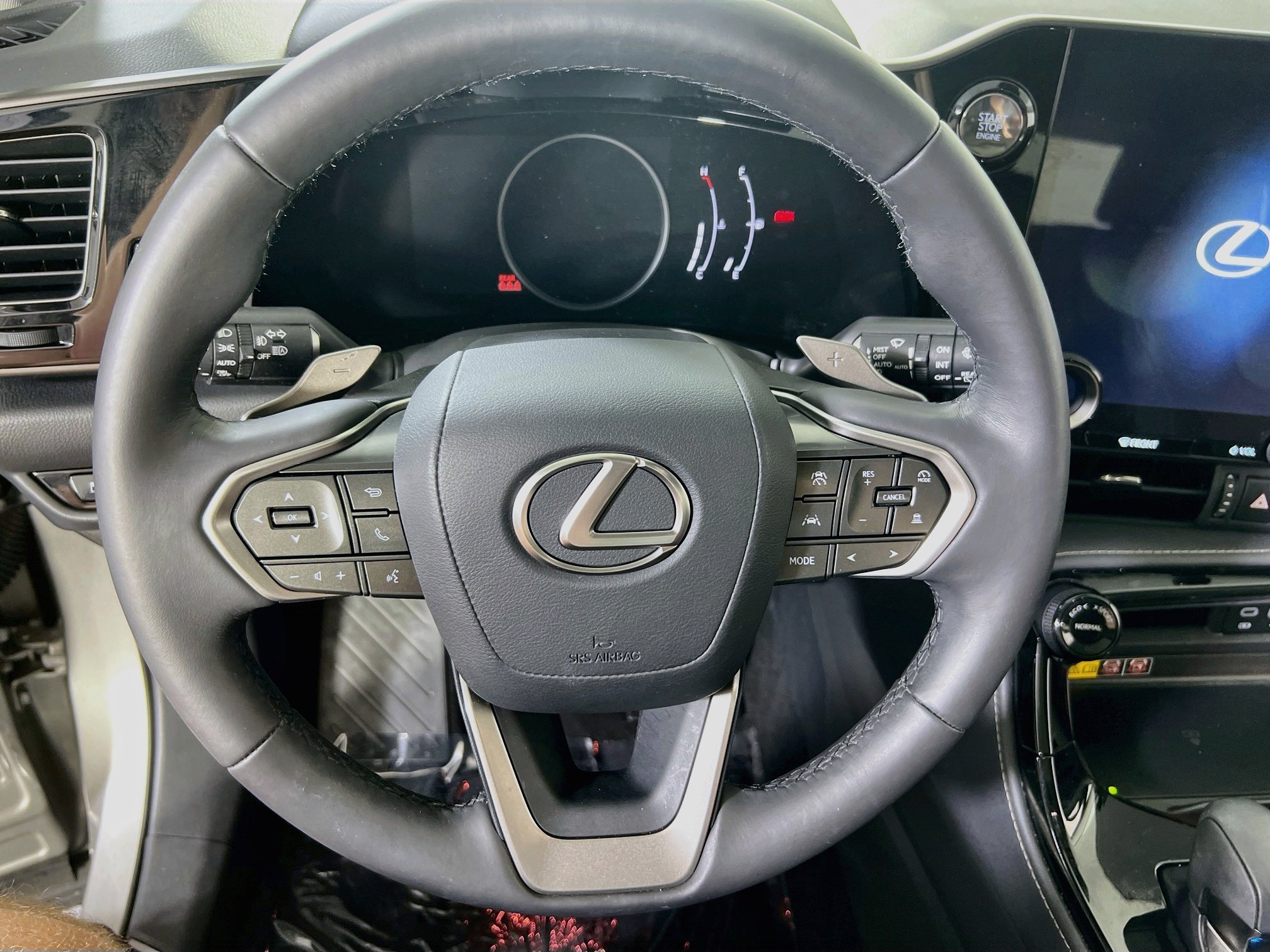 Used 2025 Lexus NX 350 AWD w/ Accessory Package (2T) image 11