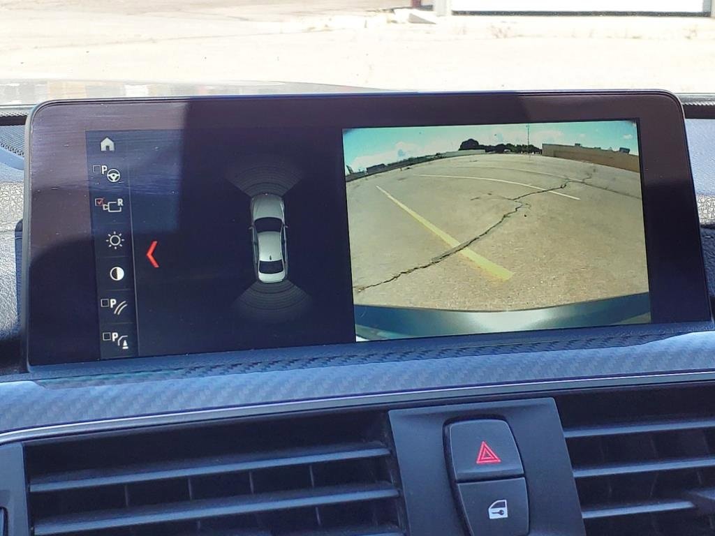 Used 2018 BMW M3 Competition image 28