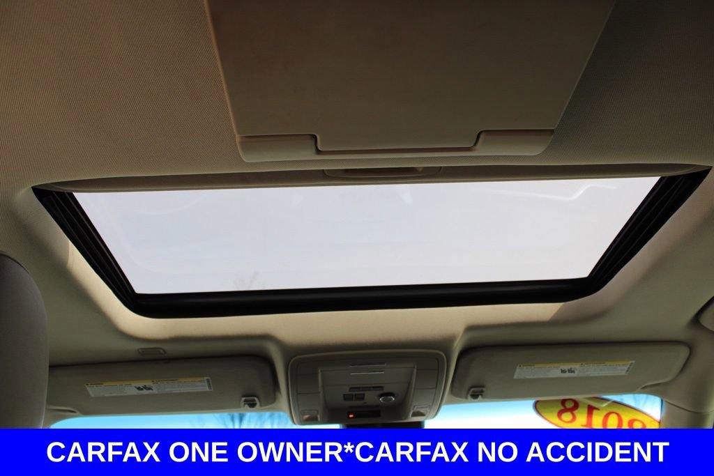 Used 2018 Chevrolet Suburban Premier image 32