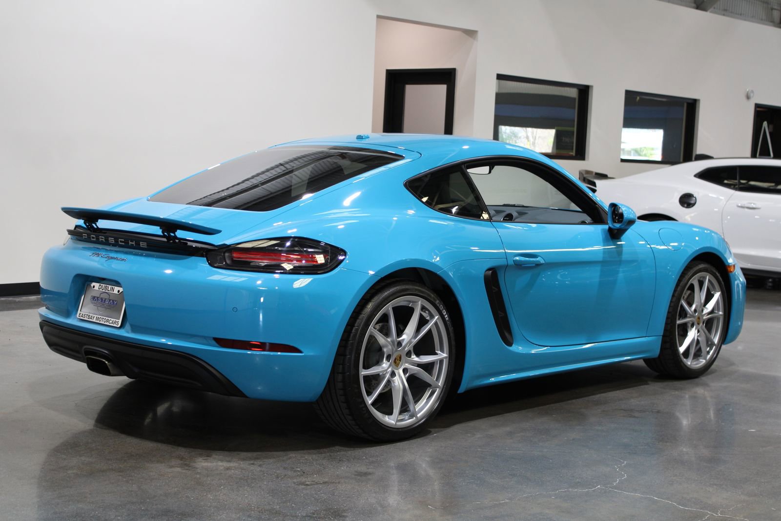 Used 2018 Porsche 718 Cayman image 14