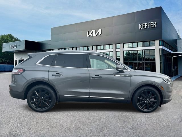 Used 2023 Lincoln Nautilus Reserve w/ Monochromatic Package image 9