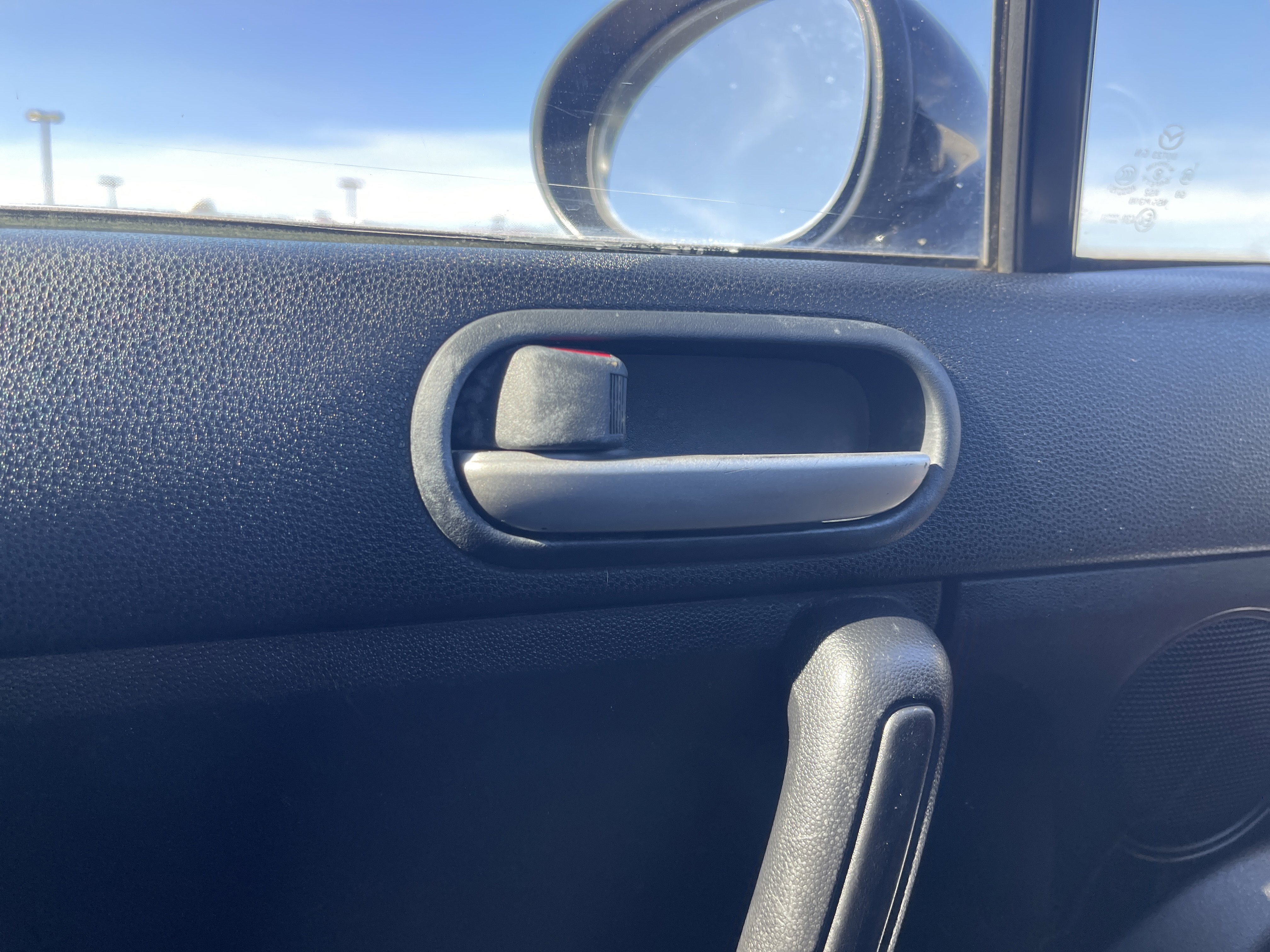 Used 2011 MAZDA MX-5 Miata Touring image 21