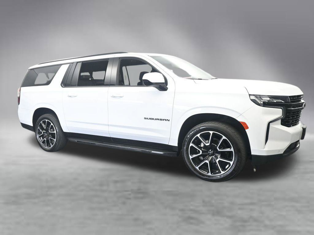 Used 2024 Chevrolet Suburban RST RWD image 9