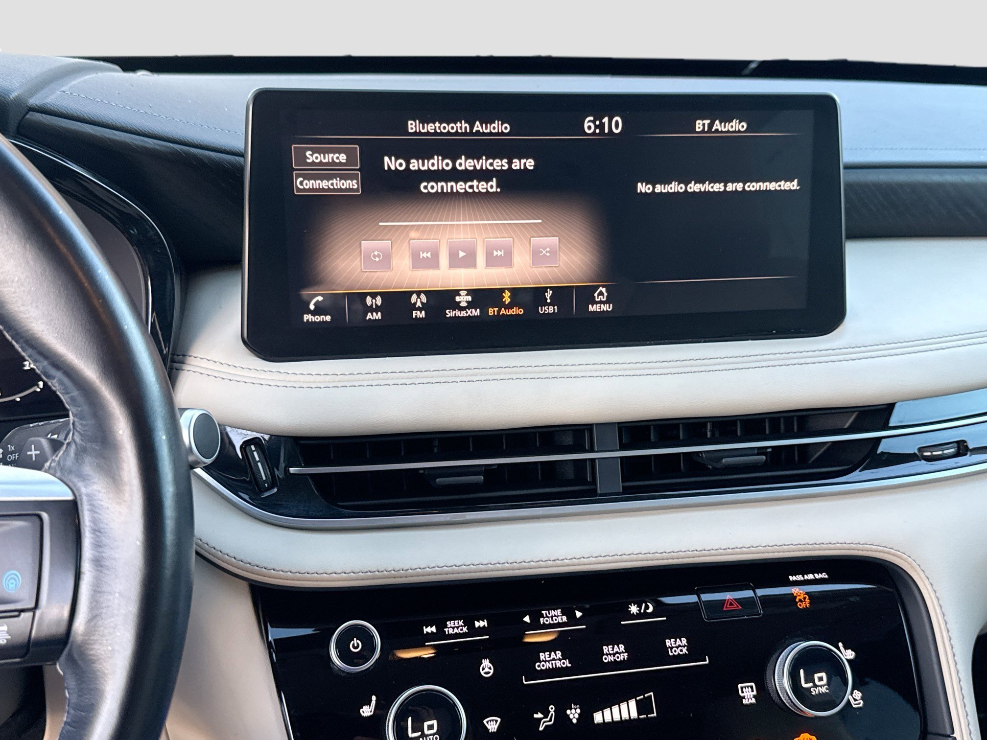 Used 2022 INFINITI QX60 Sensory w/ Cargo Package image 12