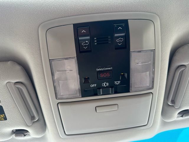 Used 2018 Lexus GX 460 Premium w/ Premium Package image 33