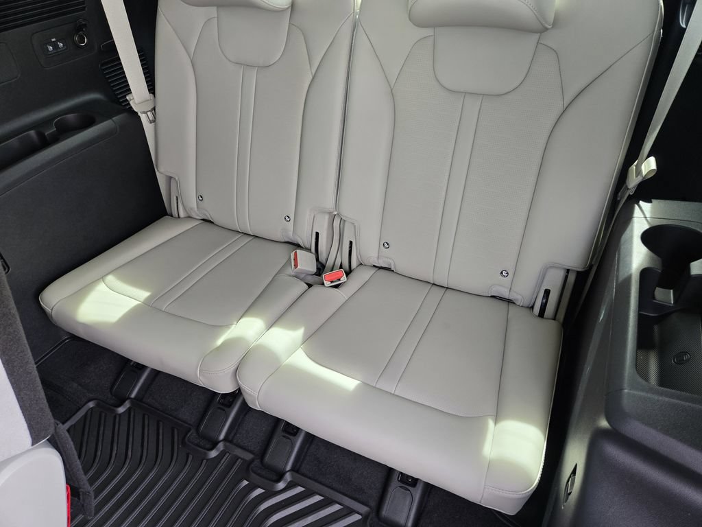 New 2025 Kia Sorento S w/ Panoramic Sunroof Package FWD image 23