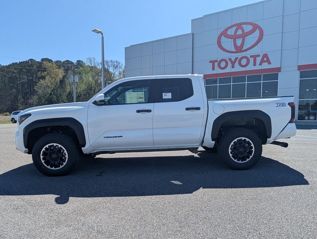 New 2026 Toyota Tacoma TRD Off-Road AWD/4WD image 2