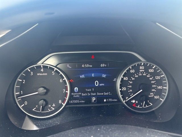 Used 2017 Nissan Murano SV w/ Premium Plus Package image 16