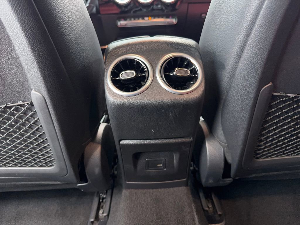 Used 2023 Mercedes-Benz CLA 35 AMG 4MATIC w/ AMG Night Package Plus image 21