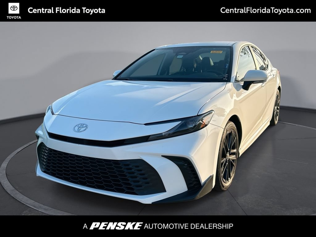 Used 2025 Toyota Camry SE