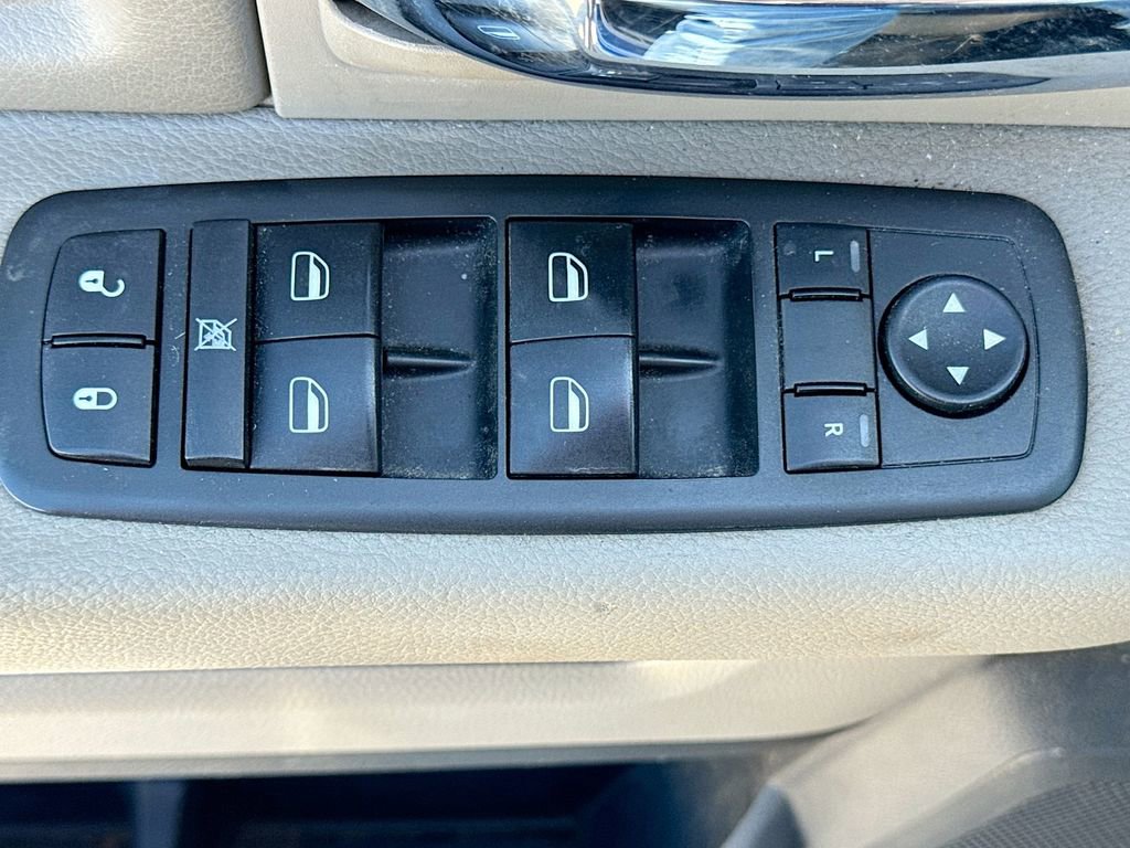 Used 2010 Dodge Ram 2500 Truck SLT w/ HD Snow Plow Prep Group image 17