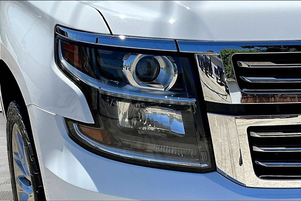 Used 2019 Chevrolet Tahoe Premier w/ Premier Plus Edition RWD image 33