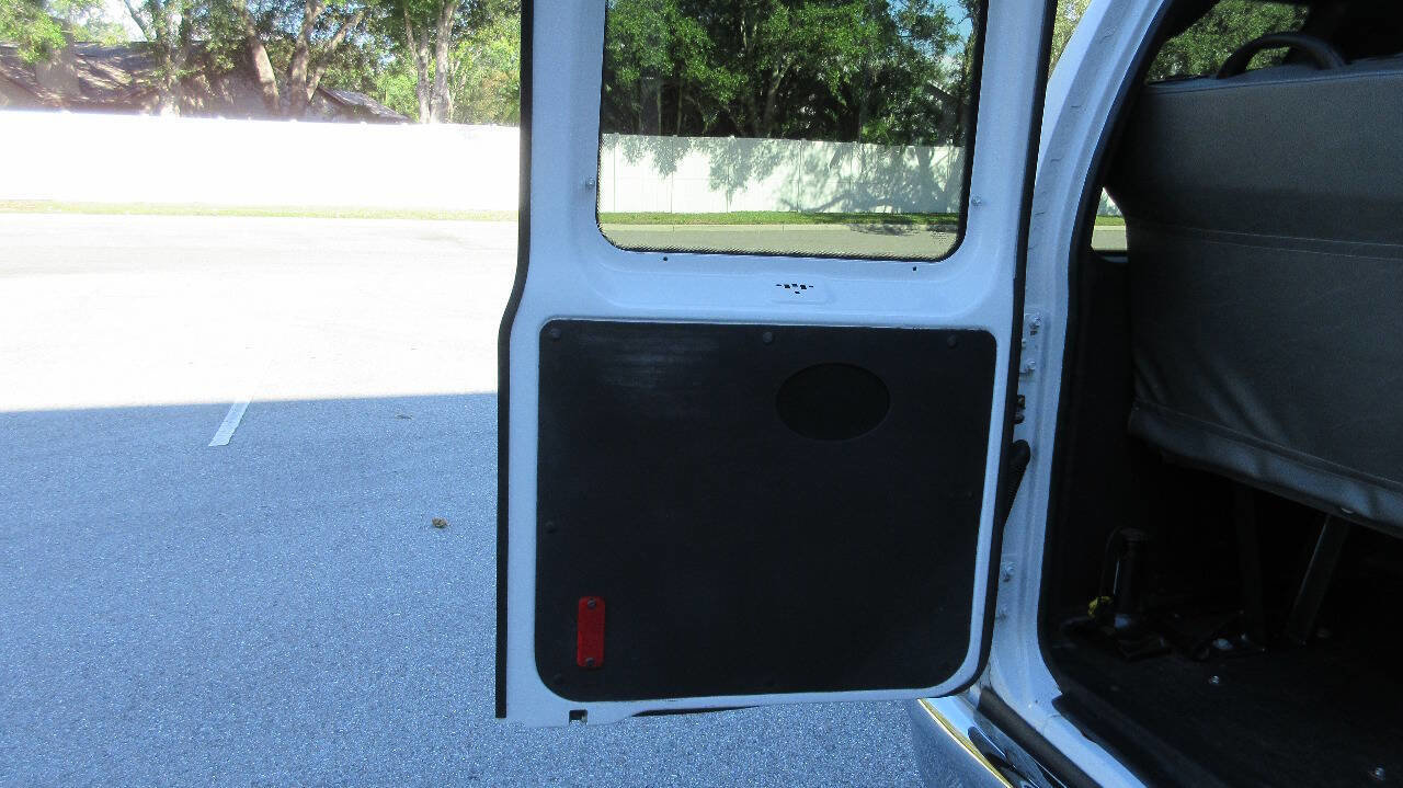 Used 2013 Ford E-350 and Econoline 350 Extended Super Duty w/ PWR Group RWD image 18