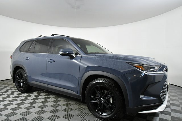 Used 2024 Toyota Grand Highlander AWD Hybrid image 9